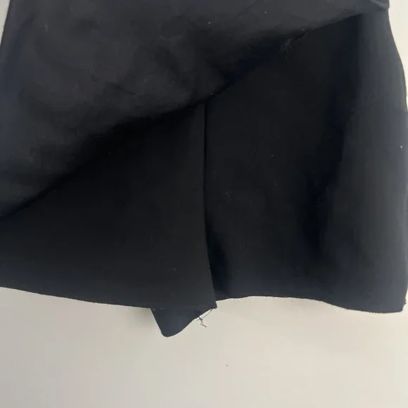 Zara Womens Black Wrap Front Asymmetrical Skort Mini Shorts Size Medium - Picture 2 of 4